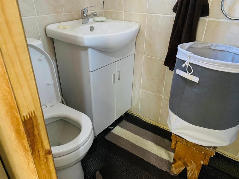 6 Bedroom Property for Sale in Queenstown Central Eastern Cape